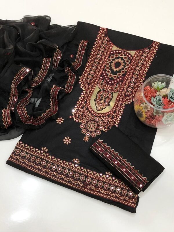 Black Elegance 3-Piece Embroidered Lawn Suit