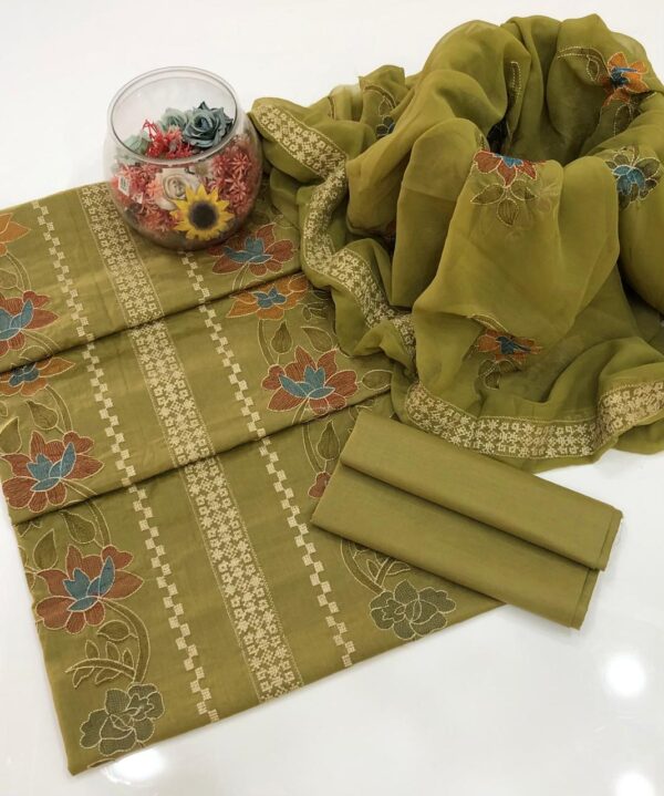 Light Olive Green Chiffon Embroidery 3-Piece Suit