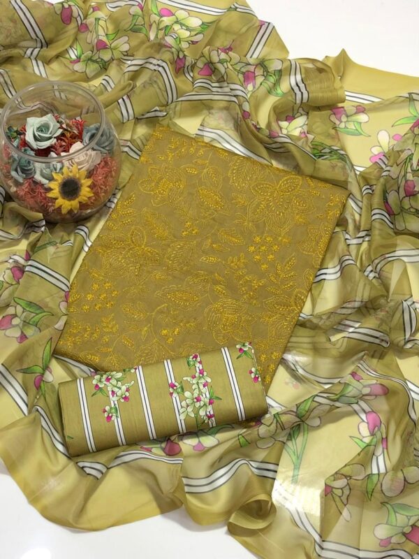Bin Saeed Lawn 3-Piece Suit – Embroidered Jaal Shirt with Printed Chiffon Dupatta - Image 4