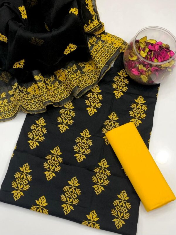 GTM Lawn Embroidered 3-Pc Dress – Booti Jaal Shirt & Chiffon Dupatta - Image 5