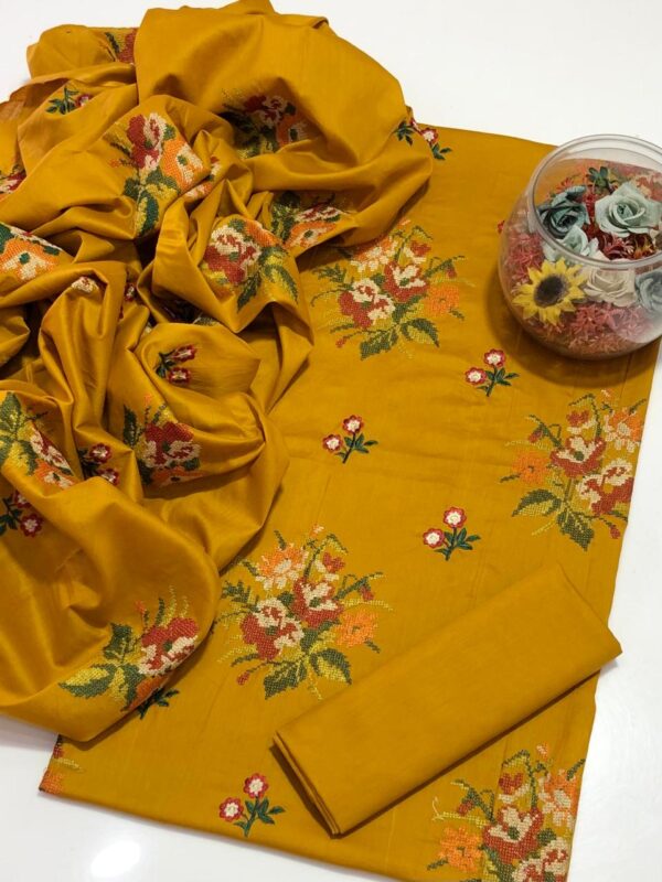 Bin Saeed Lawn Collection 2025 – Embroidered 3-Piece Suit with Chiffon Dupatta - Image 5