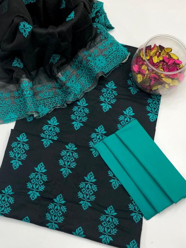 GTM Lawn Embroidered 3-Pc Dress – Booti Jaal Shirt & Chiffon Dupatta - Image 6
